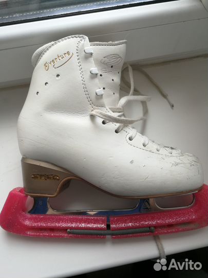 Фигурные коньки edea 215