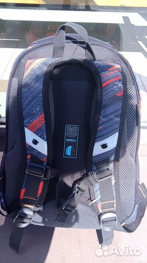 Рюкзак школьный ортопедический новый