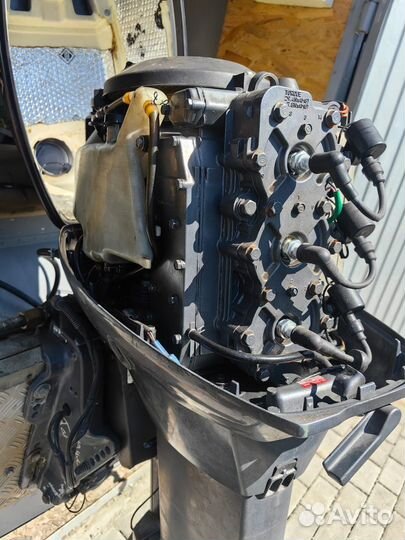 Лодка моторная Прогресс-4, с мотором и гаражем
