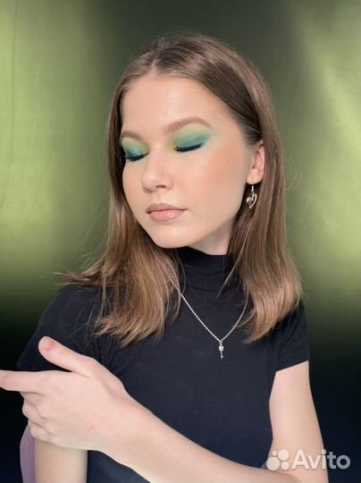 Макияж и причёска