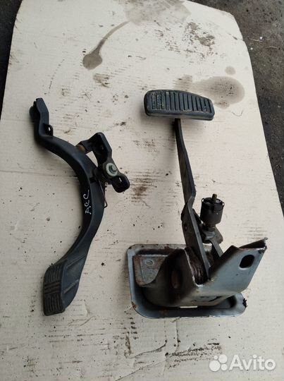 Педальный узел АКПП Hyundai accent 1
