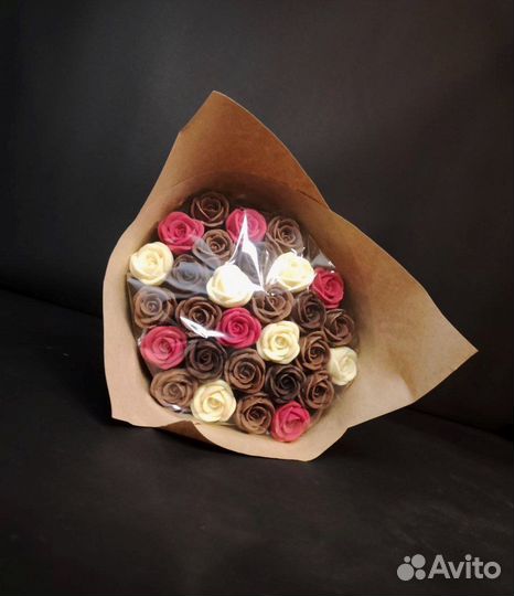 Букет - 29 Роз из Настоящего Шоколада