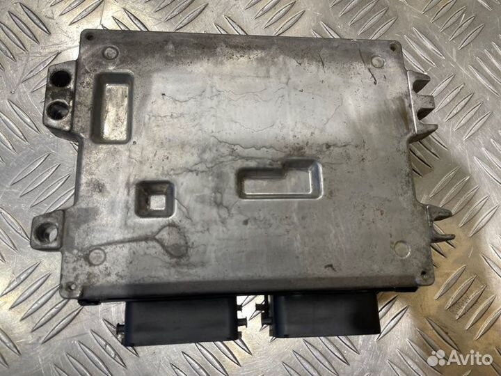 Блок управления двигателем Suzuki Grand Vitara