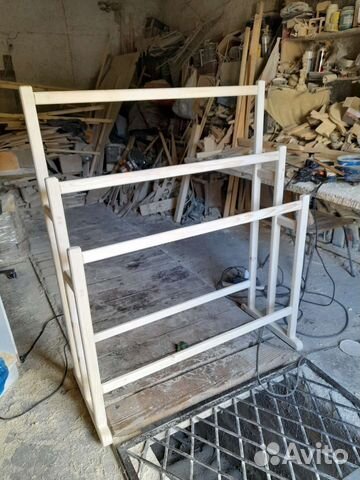 Вешалка для одежды напольная