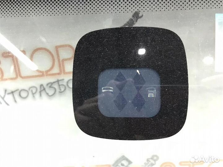 Стекло лобовое VW Touareg GP (7LA,7L6,7L7) 2006