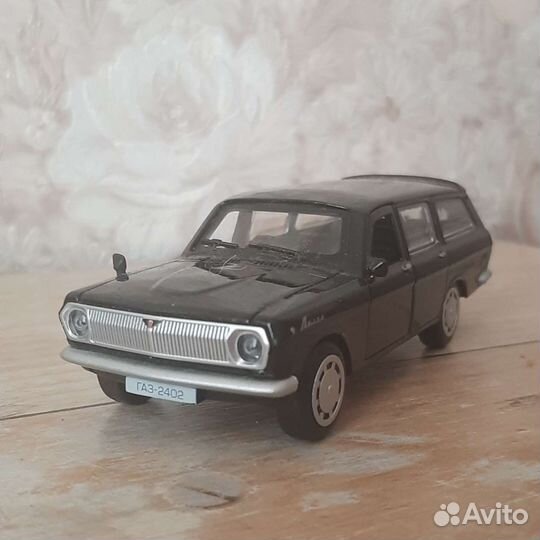 Модель автомобиля Технопарк Волга газ-2402