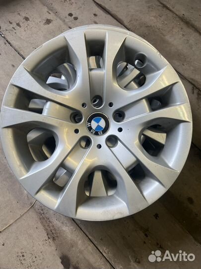 Продам колпаки r17 на BMW