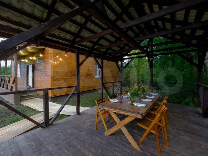 Коттедж 200 м² на участке 20 сот.