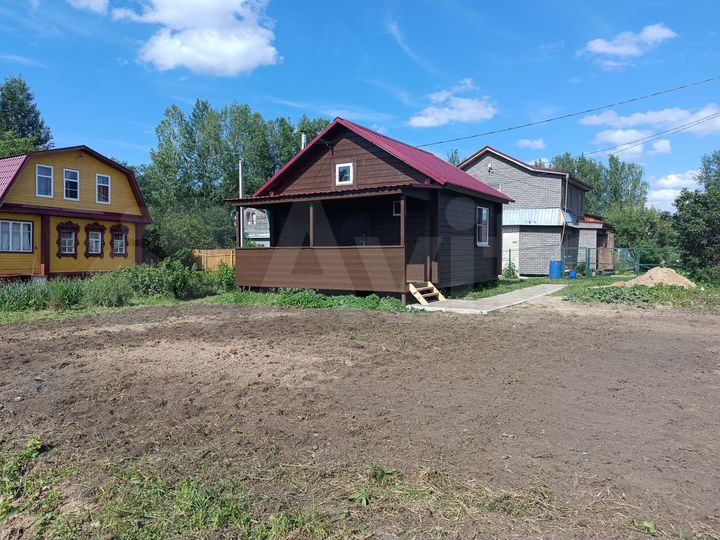 Дача 32 м² на участке 5 сот.