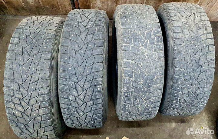 Dunlop Grandtrek Ice 02 215/60 R17 100T