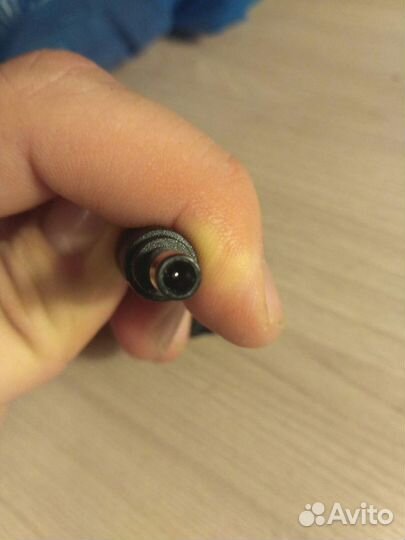 Блоки питания для ноут/монитор, кабели