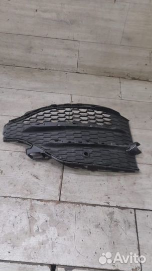 Решетка бампера передняя левая Mercedes W167 Amg