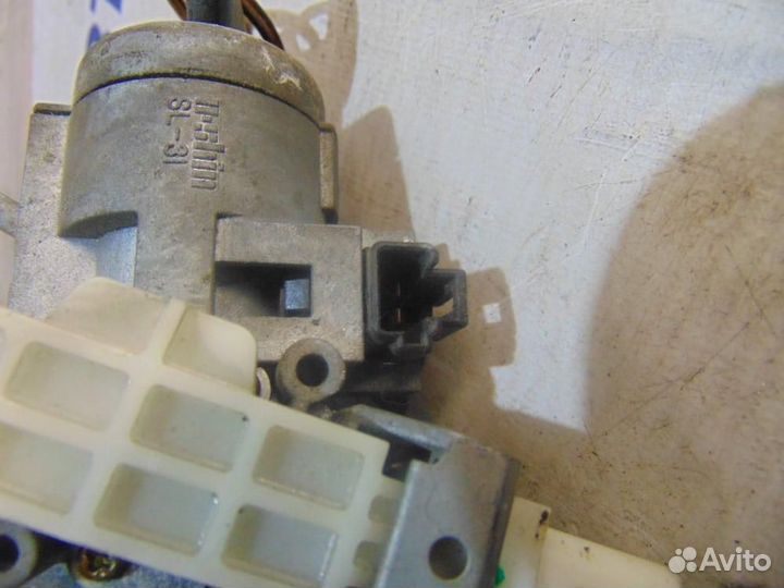 Замок зажигания для Mazda Familia 8 1998-2003г