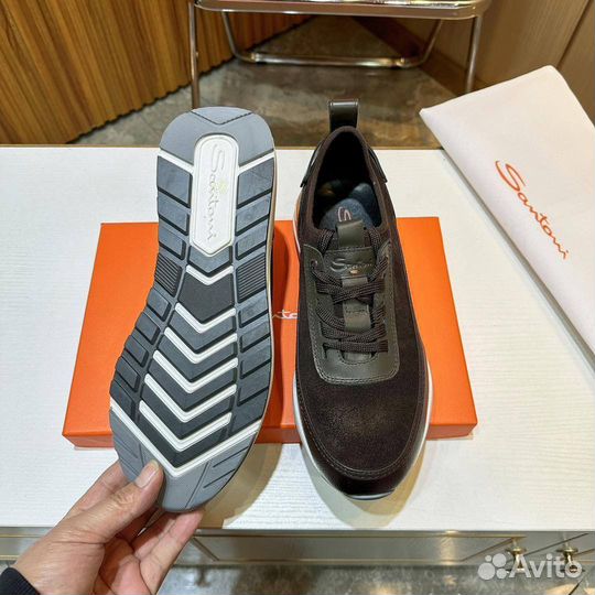 Обувь Santoni для деловых мужчин