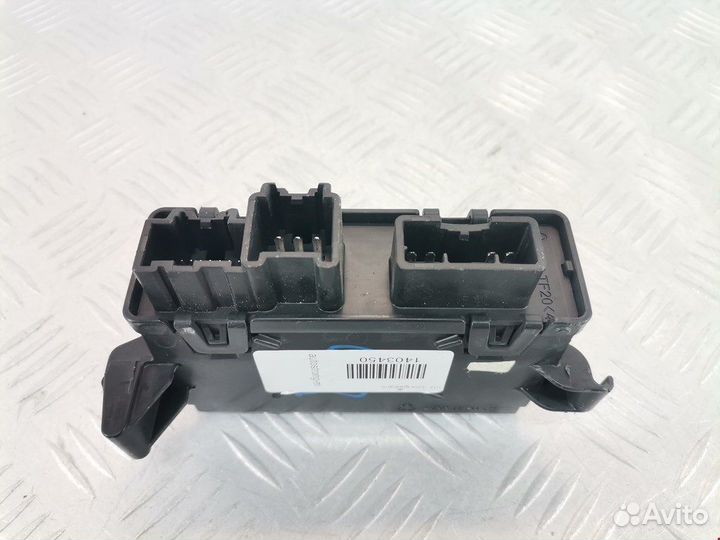 Блок комфорта для Chevrolet Equinox 3 22940857