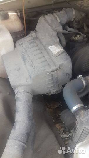 Двигатель Волга 31105 крайслер