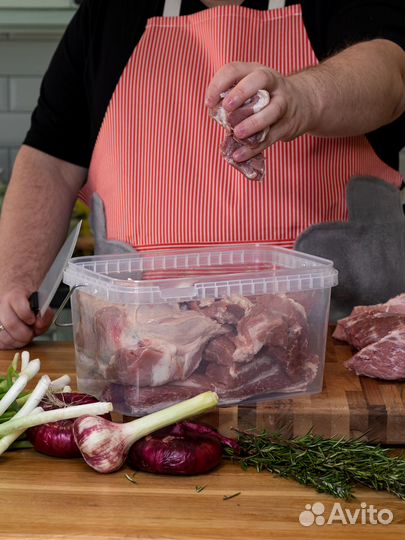 Ведро пластиковое с крышкой