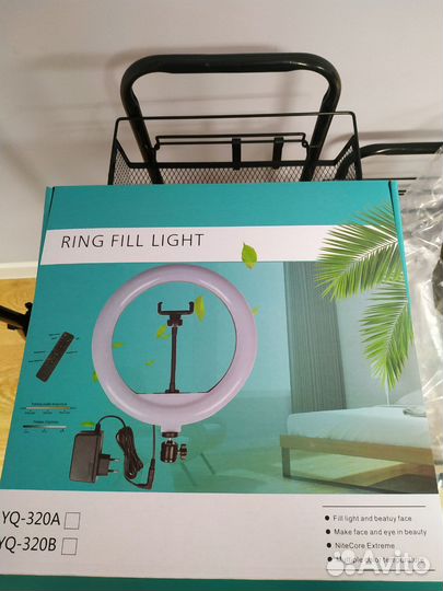 Кольцевая лампа Визажиста с пультом + штатив