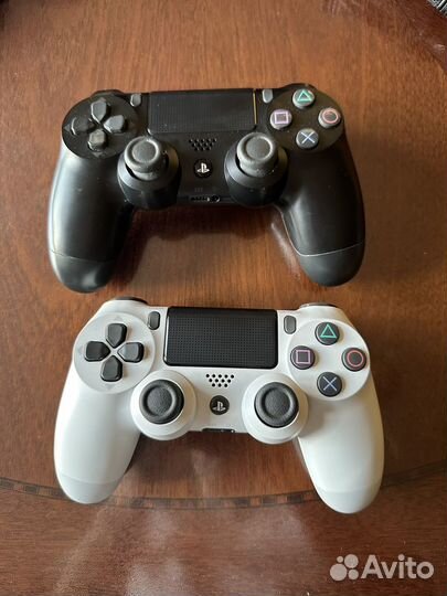 PlayStation 4 pro - 1tb