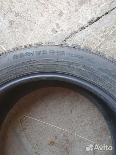Nokian Tyres Hakkapeliitta R2 SUV 255/50 R19