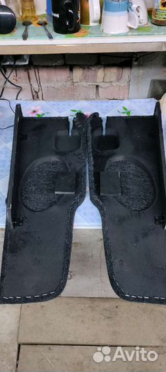 Боковые акустические полки