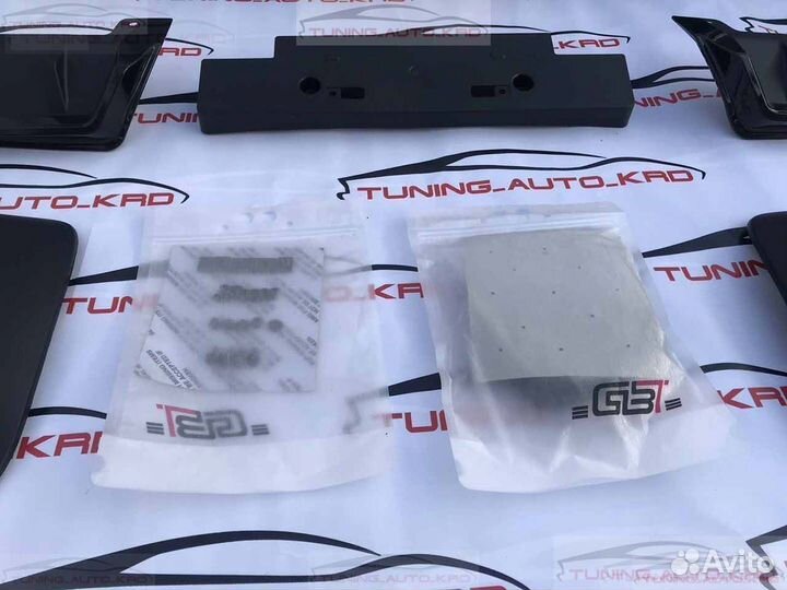 Обвес Toyota Land Cruiser 200 H6377