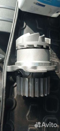 Водяной насос Помпа