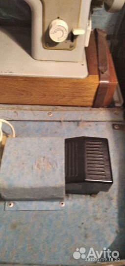 Швейная машина Подольск132, с электроприводом и пе