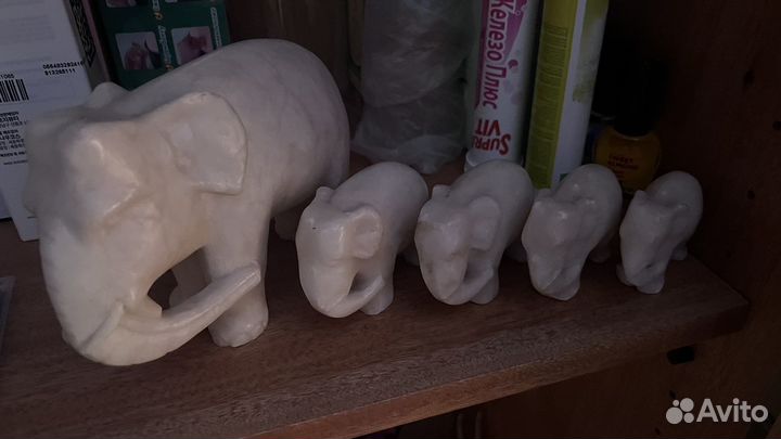 Слоны фарфор