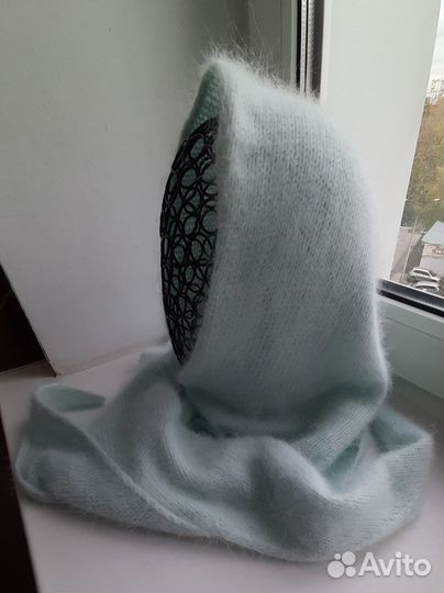 Вязаная косынка из пряжи пух норки