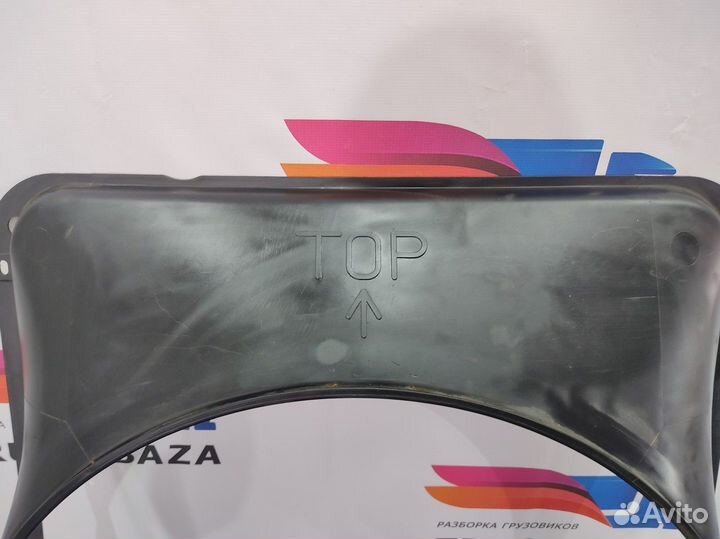 1692901 Диффузор радиатора Daf XF105