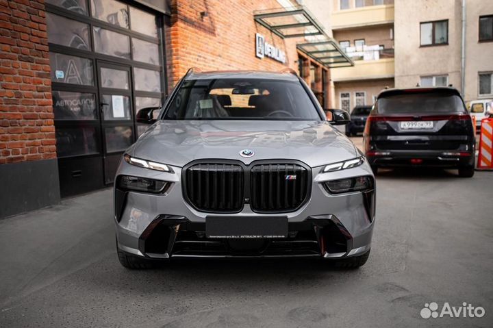 BMW X7 4.4 AT, 2022, 1 км