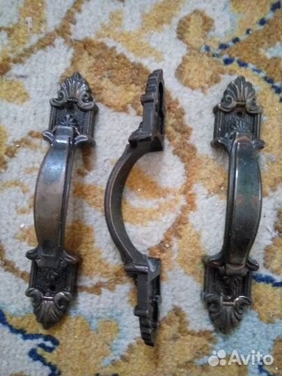 Ручки мебельные и дверные разные