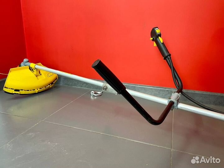 Триммер бензиновый champion T264