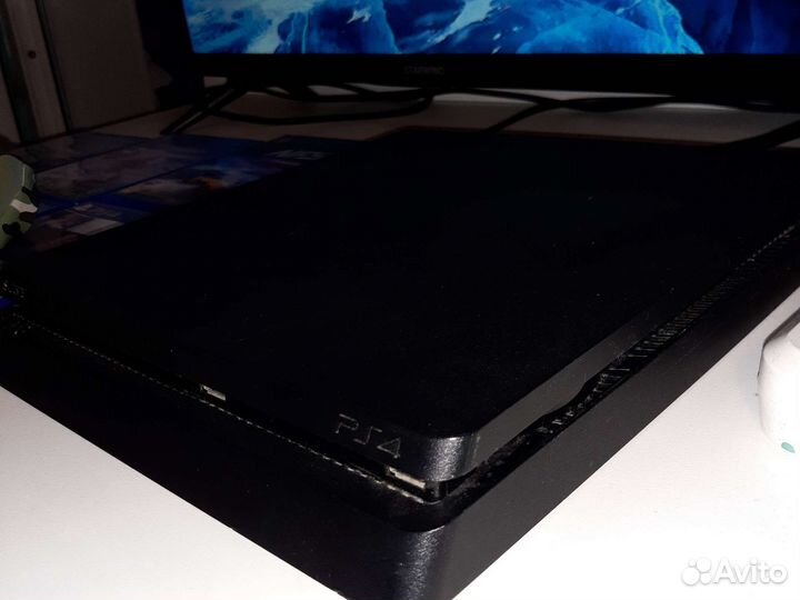 Sony PlayStation 4 Slim 1000 Gb, CUH-2208B+6 игр