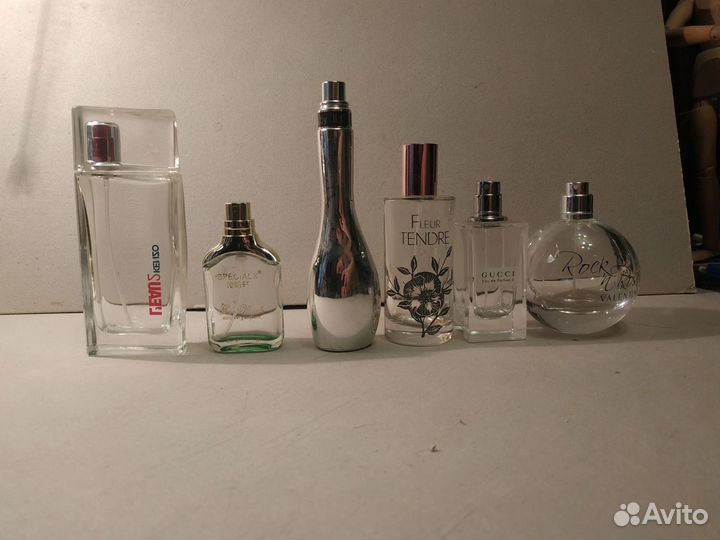 Пустые флаконы от парфюма