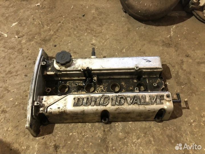 Крышка двигателя Hyundai Sonata