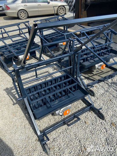 Станок для производства бетонных блоков, с завода