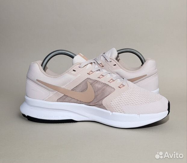 Кроссовки Nike Run Swift 3 ('39-39.5)