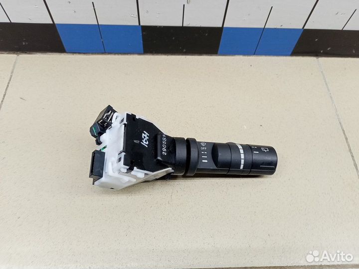 Переключатель стеклоочистителей Qashqai (J10) 2006