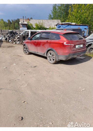 LADA Vesta Cross 1.8 AMT, 2019, 18 000 км