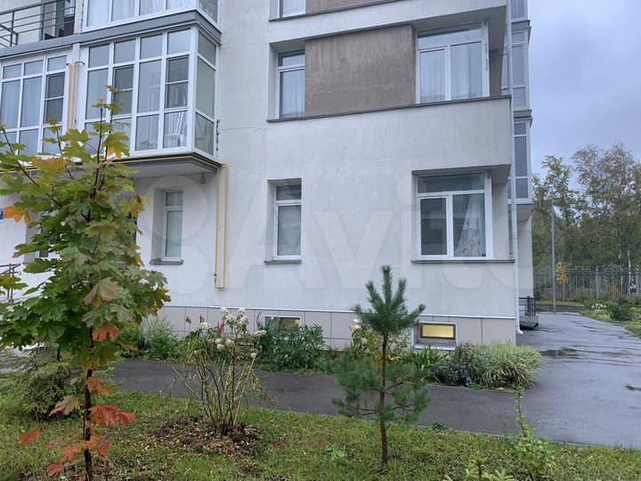 4-к. квартира, 49 м², 1/4 эт.