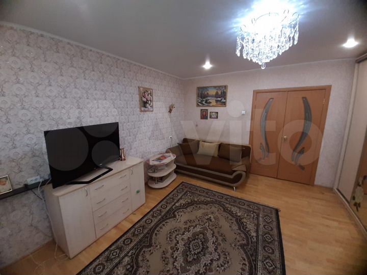 1-к. квартира, 40 м², 1/9 эт.