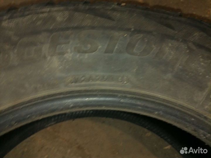 Bridgestone Blizzak DM-V2 265/60 R18