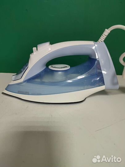 Утюг Philips DST5021 (протекает)