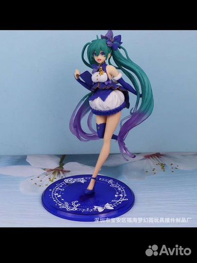 Аниме фигурки Мику Хацунэ кролик / Bunny