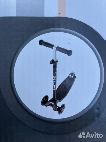 Самокат Maxi Micro