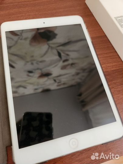 iPad mini Wi-Fi Cellular 16 gb silver