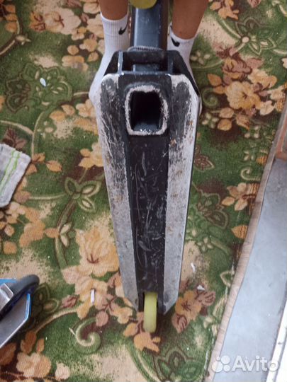 Трюковой самокат кастом парк