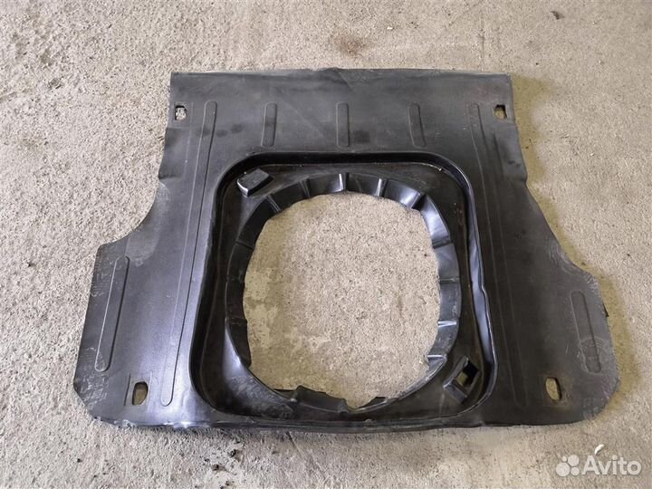 Пол багажника Форд Мондео 3